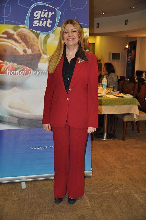 Sanayicilerden Anlamlı Gece Magazin İzmir