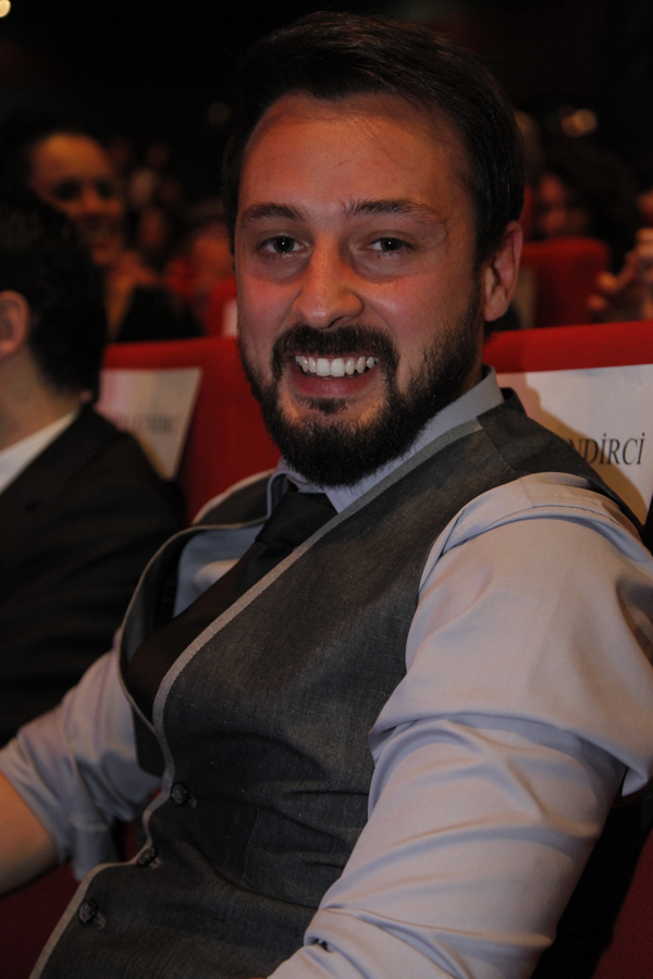 19. Sadri AlÄ±ÅŸÄ±k Sinema Ve Tiyatro Oyuncu Ã–dÃ¼lleri Gecesi