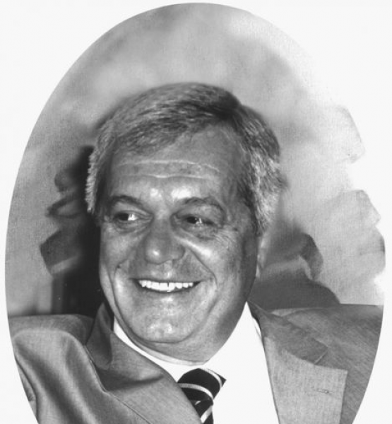 33. Ahmet Piriştina (1999-2004)