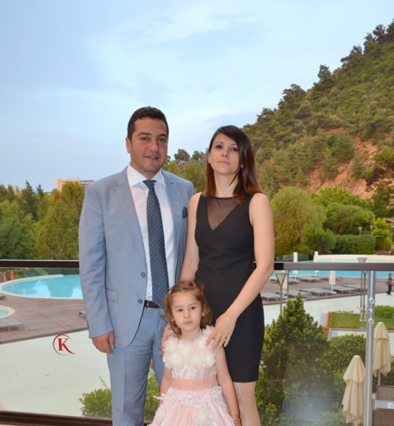 Can Balaban In Mutlu Gunu Magazin Izmir