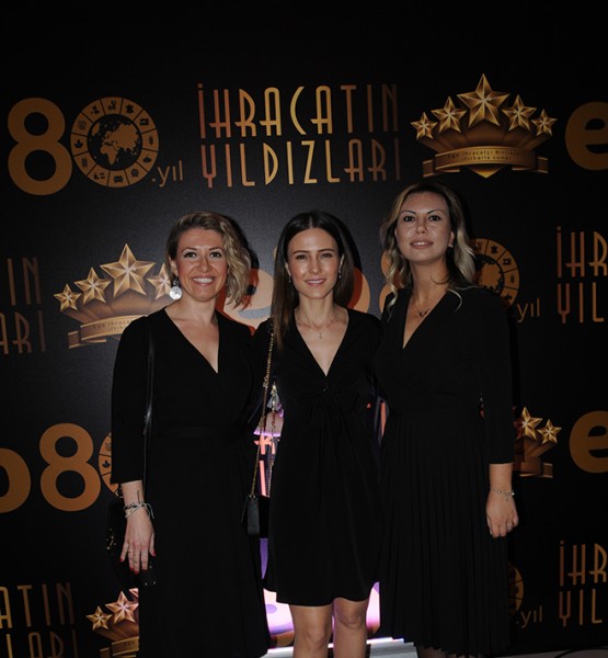 Nilay Karasulu, Hatice Feruzoğlu,Berna Adıgüzel