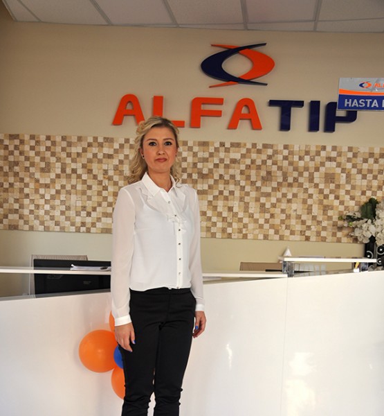 Alfa Tip Merkezi Nde Renkli Acilis Magazin Izmir